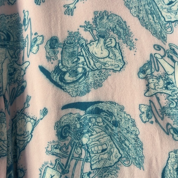 5 for $25! Men’s H&M SpongeBob Button-down Collar Blue/Light Pink Size M. - Picture 4 of 9